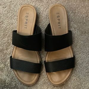 Esprit Women’s Dansel Flat Sandal